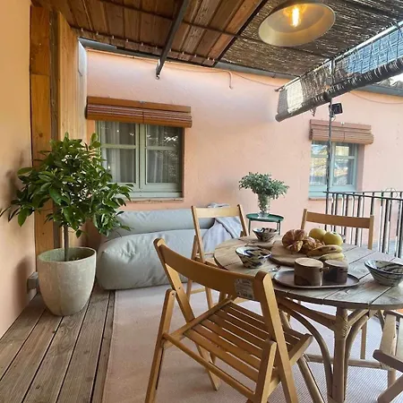 דירה La Casa By Lohodihomes